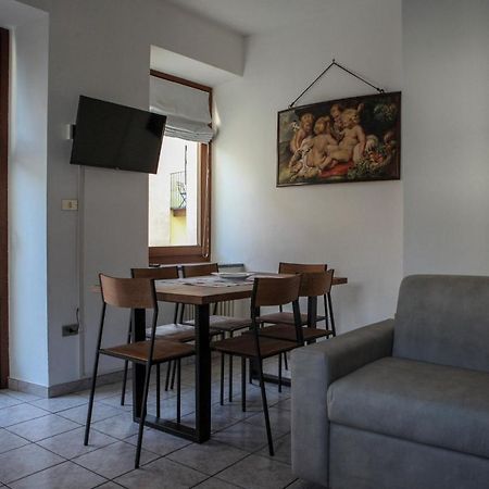Maison Bordon - Le Petit Chateau Nus Buitenkant foto
