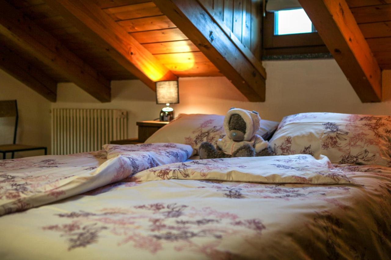 Maison Bordon - Le Petit Chateau Nus Buitenkant foto