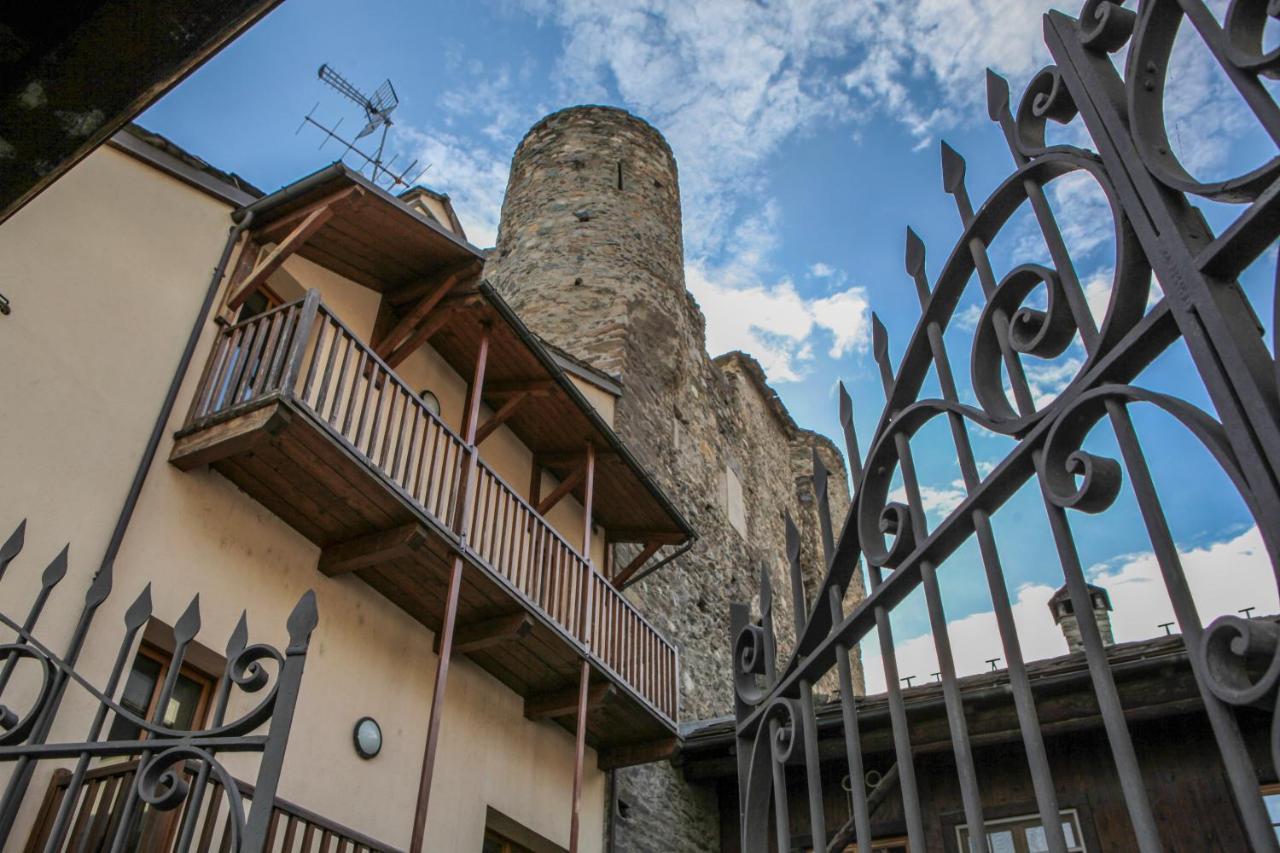 Maison Bordon - Le Petit Chateau Nus Buitenkant foto